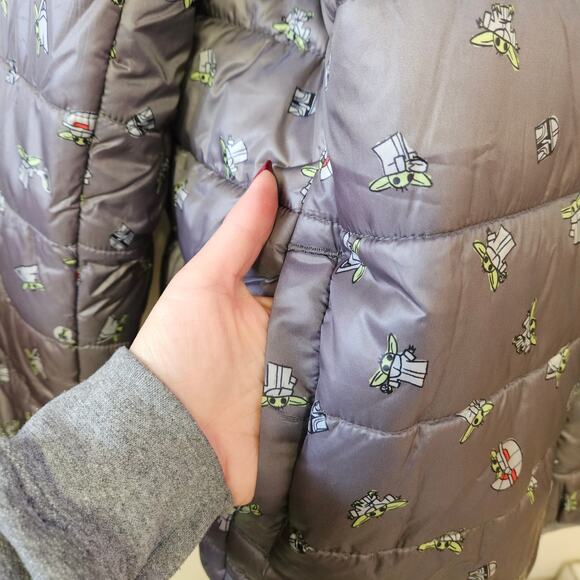 Disney Star Wars Grogu Gray Puffer Coat Size XXL NWT Reversible Baby Yoda - Picture 5 of 12